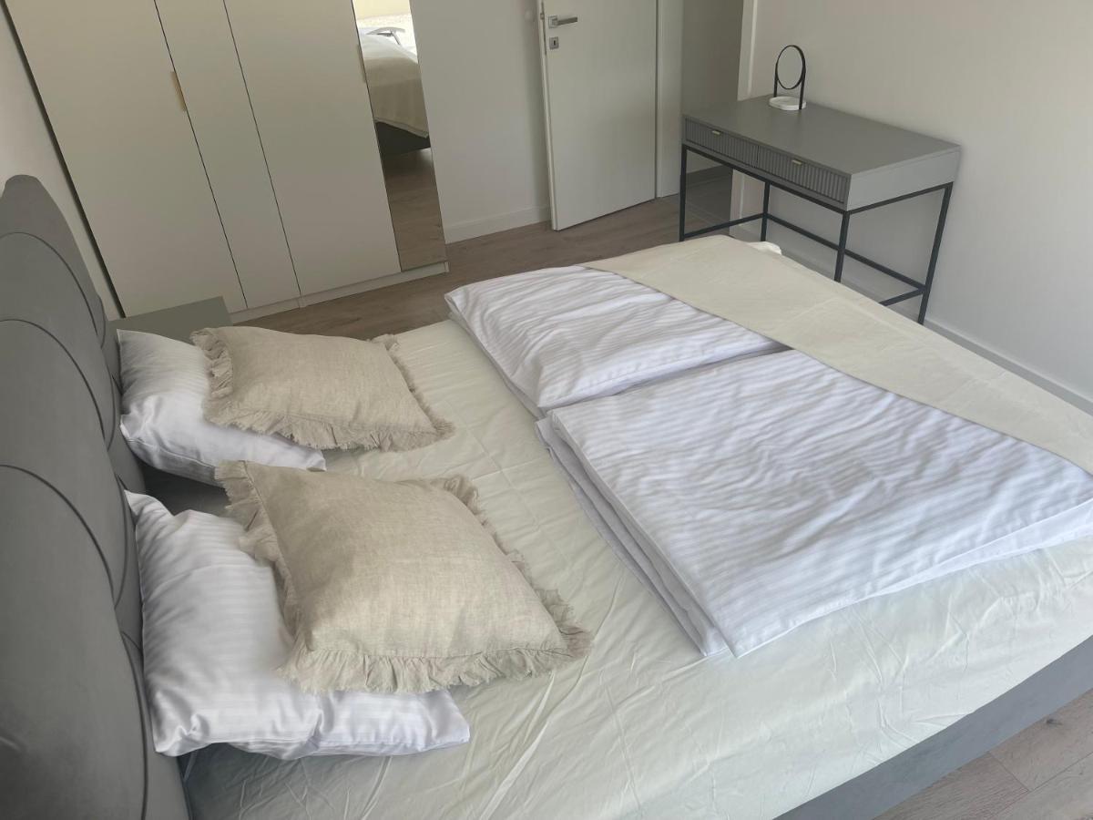 Soltysovka Apartments Rogoznica  Bagian luar foto