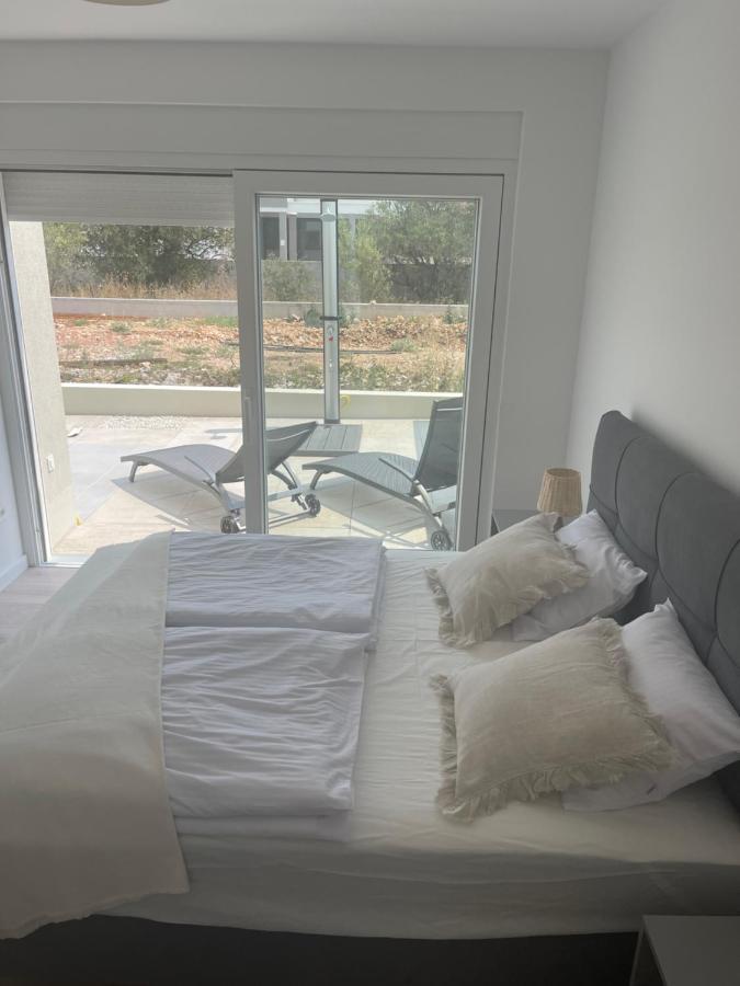 Soltysovka Apartments Rogoznica  Bagian luar foto