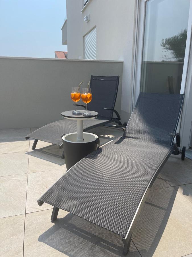 Soltysovka Apartments Rogoznica  Bagian luar foto