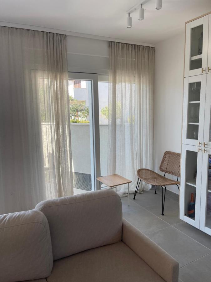 Soltysovka Apartments Rogoznica  Bagian luar foto