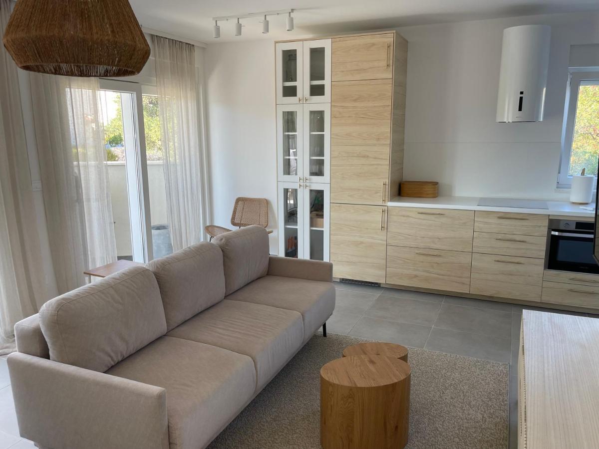 Soltysovka Apartments Rogoznica  Bagian luar foto